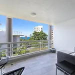 Lavish 3-Bedroom Ocean Apartment In Wollongong