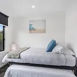 East Corrimal Escape - Beautiful Beachside Living