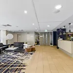 Quality Suites Pioneer Sands