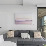 \'Dreamview Escape\' A Central Stay For Couples