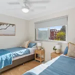 North Beach Escape - Balcony Sunrises And Ocean Walks