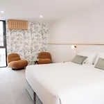 Surfside 22