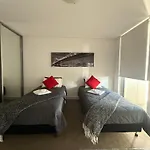Cozy Private Room With Bathroom Right In Wollongong