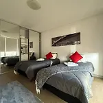 Cozy Private Room With Bathroom Right In Wollongong