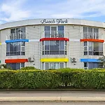 Beach Park Motel
