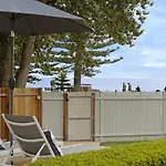 The Beach House North Wollongong