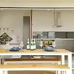The Beach House North Wollongong