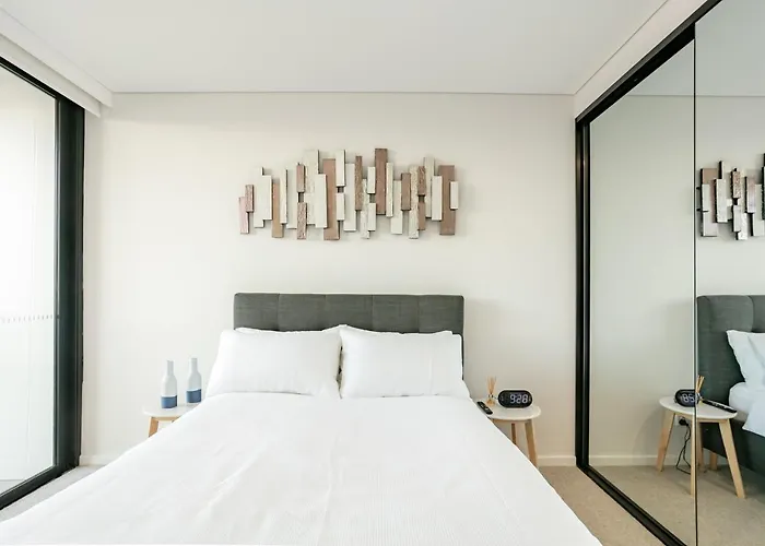 Modern 2Br Apartment Near Wollongong Beach