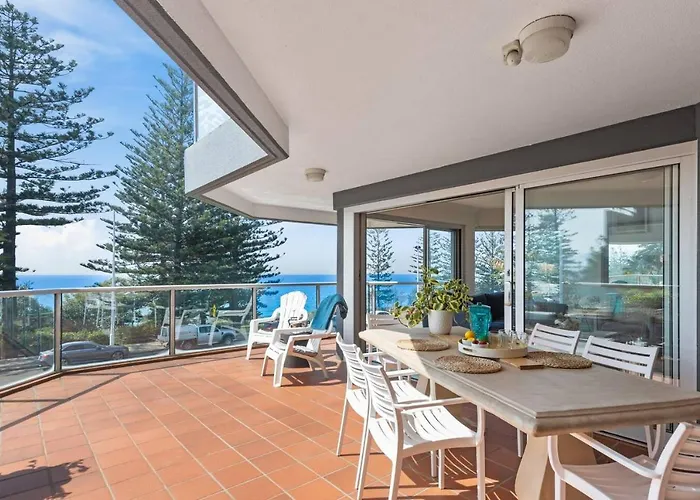 Oceanview Escape - Idyllic Beachfront Dreaming