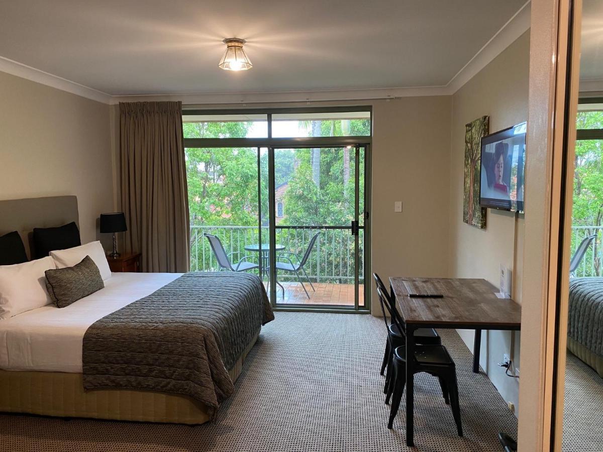 The Belmore * Wollongong
