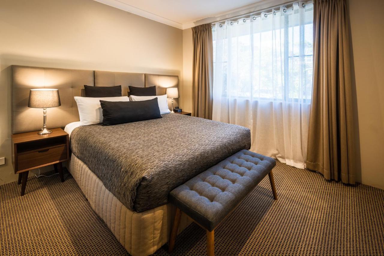 The Belmore * Wollongong
