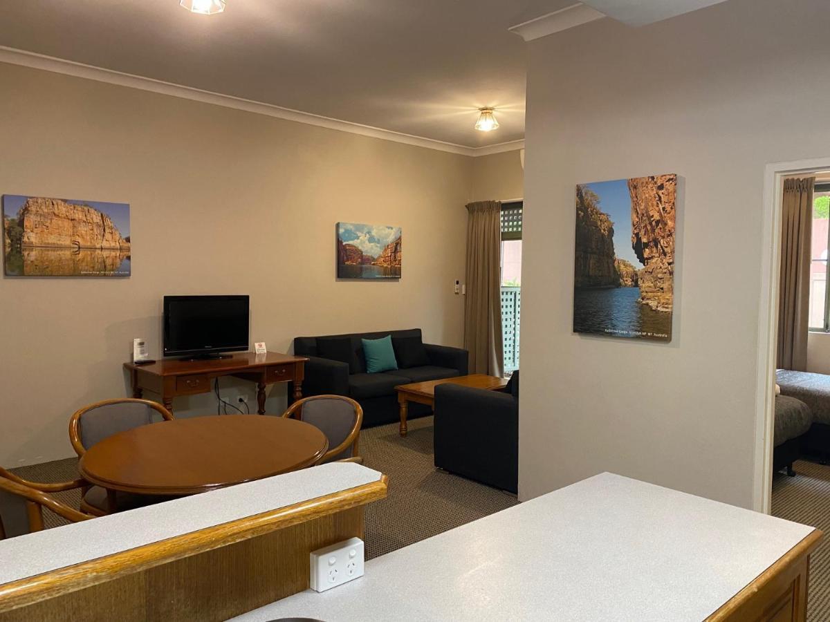 The Belmore Apartment