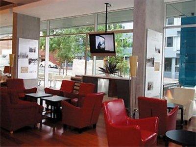 Ibis Hotel 3*