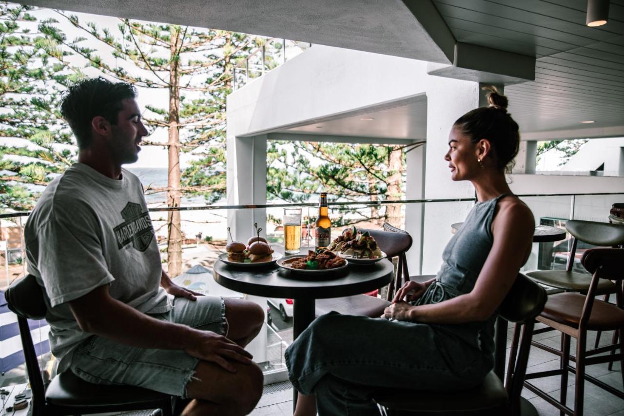 Novotel Northbeach Hotel 4*