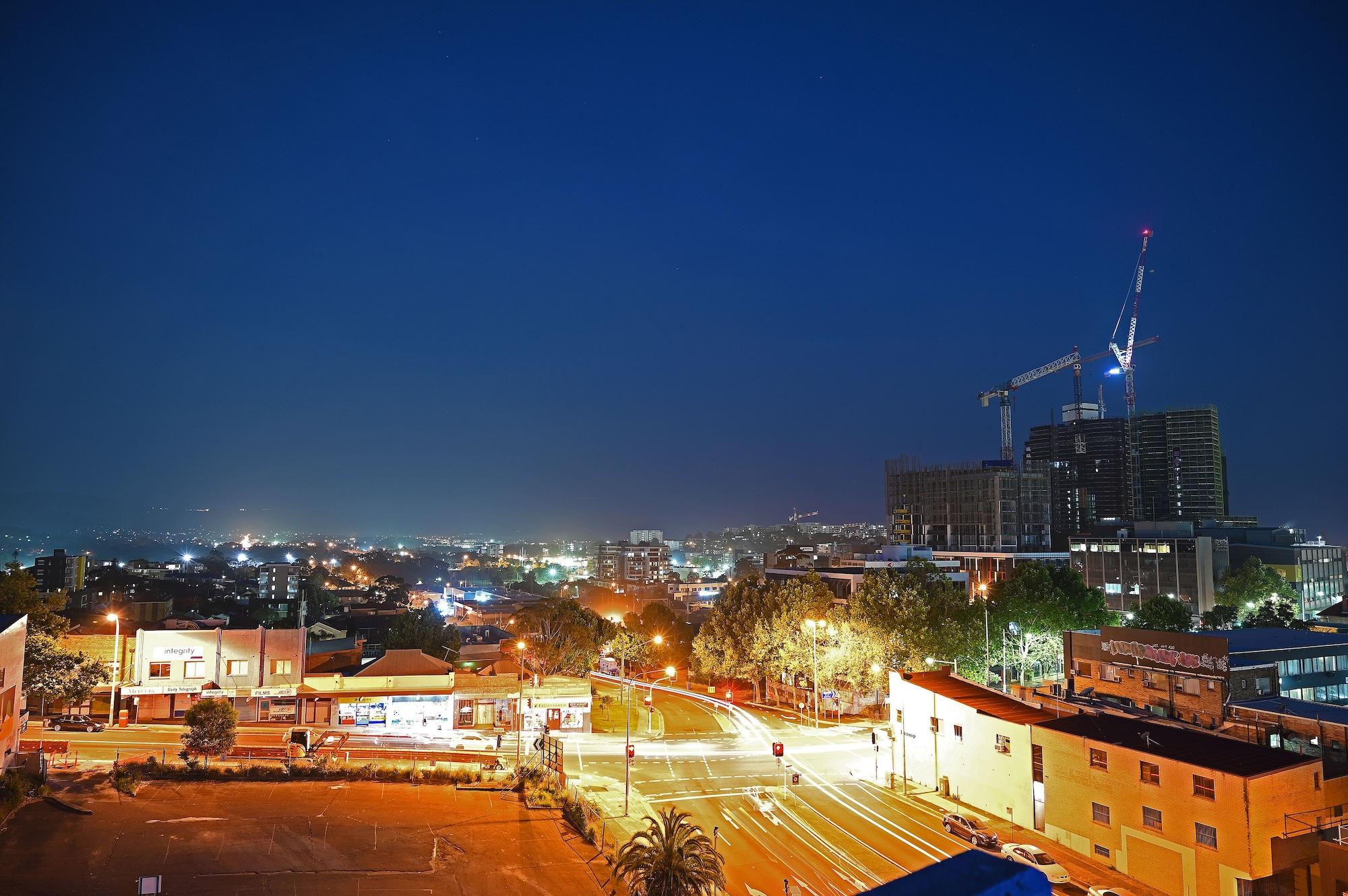Mantra Aparthotel