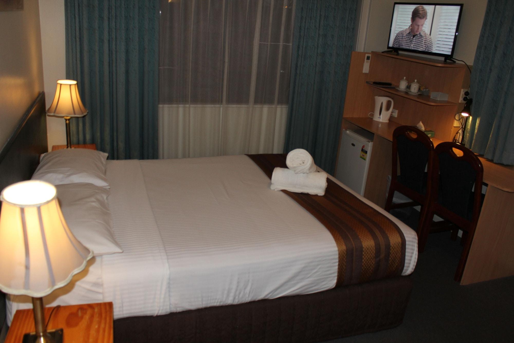 Normandie And Function Centre 3*