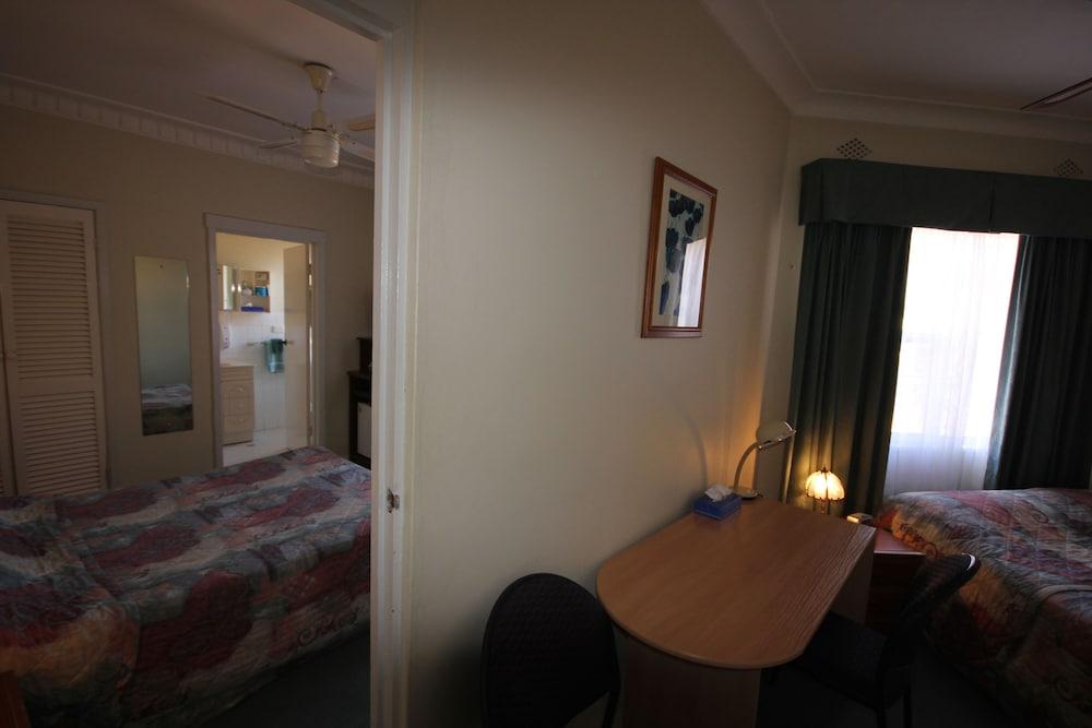 Motel Normandie And Function Centre Wollongong