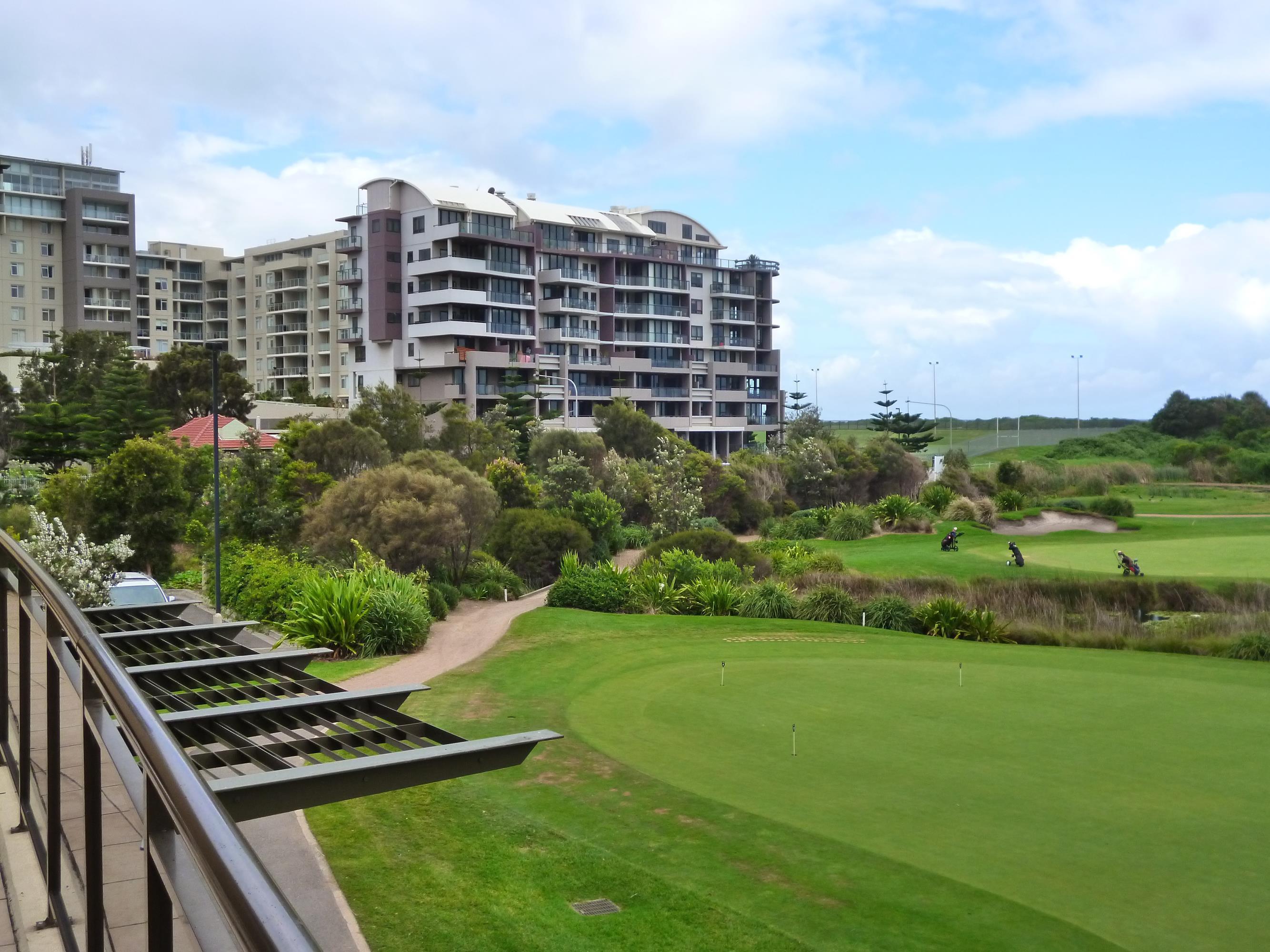 Western Sands Aparthotel