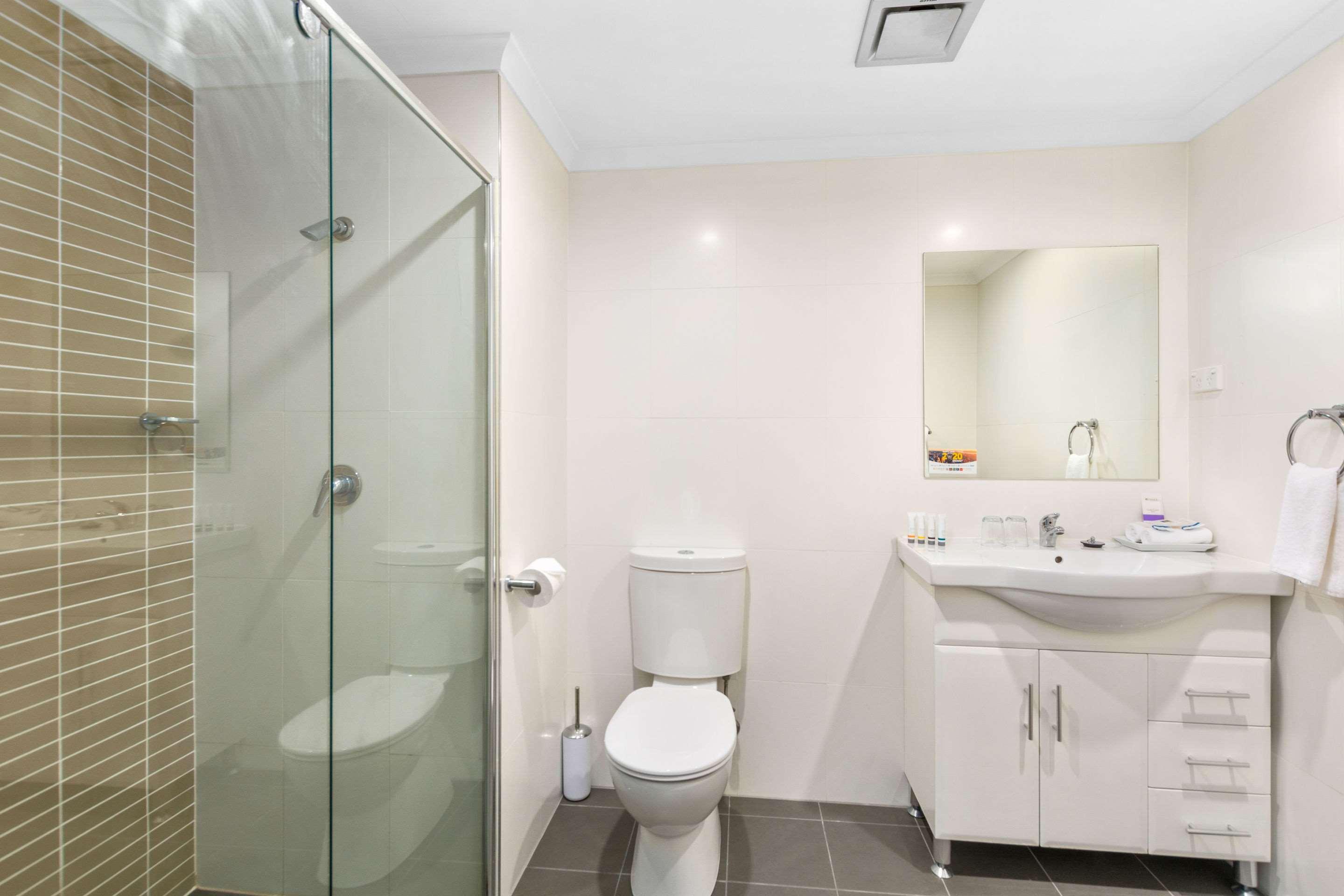 Quality Pioneer Sands Aparthotel Wollongong