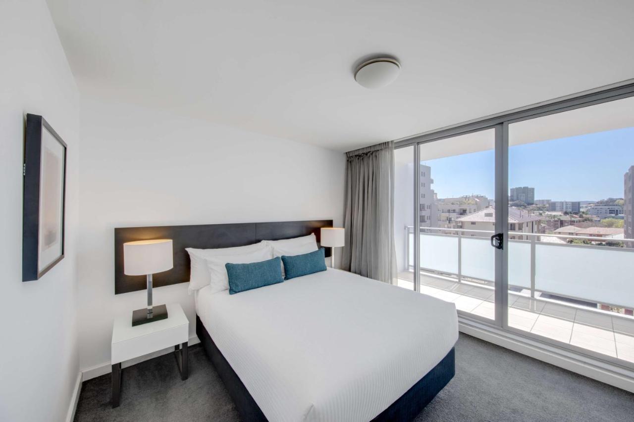 Aparthotel Adina 4*