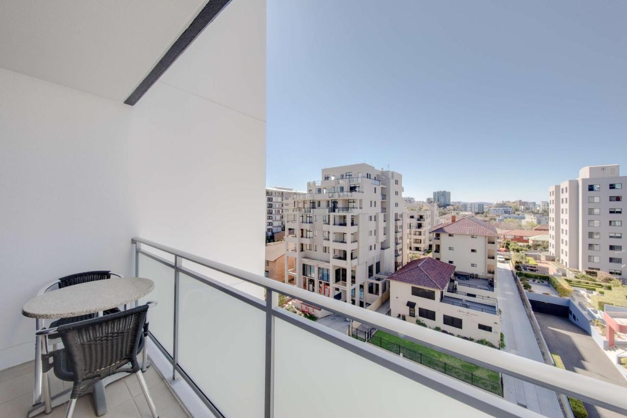 Adina 4* Wollongong
