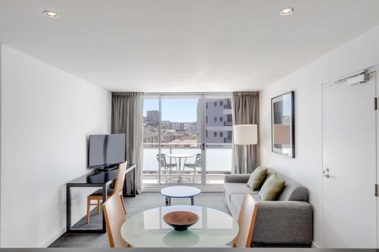 Adina Aparthotel