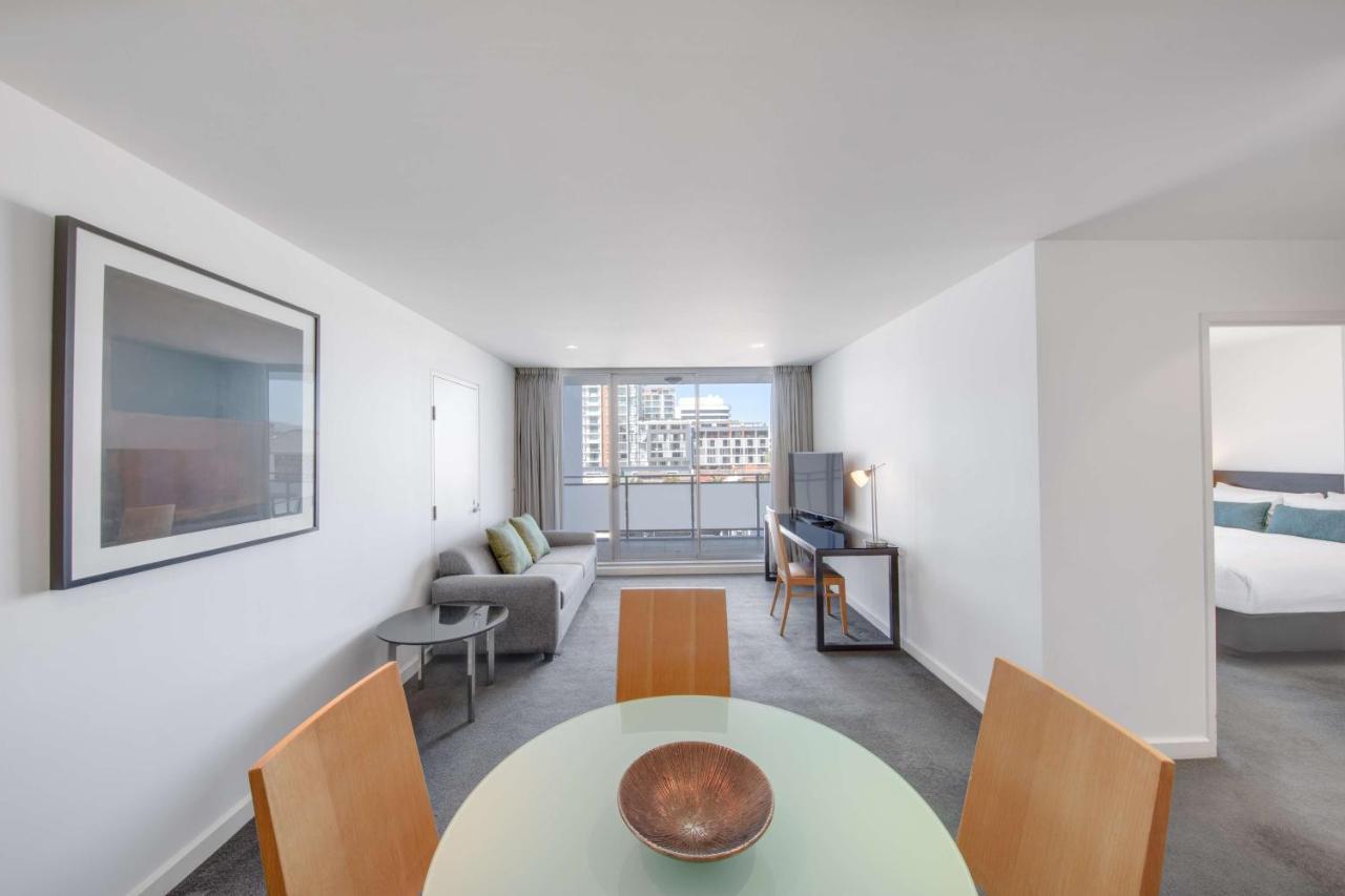 Aparthotel Adina