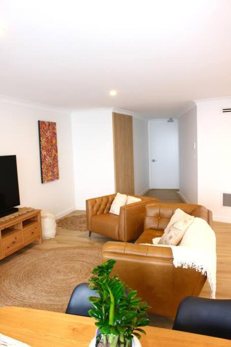 Lavish 3-bedroom Ocean In Apartment Wollongong
