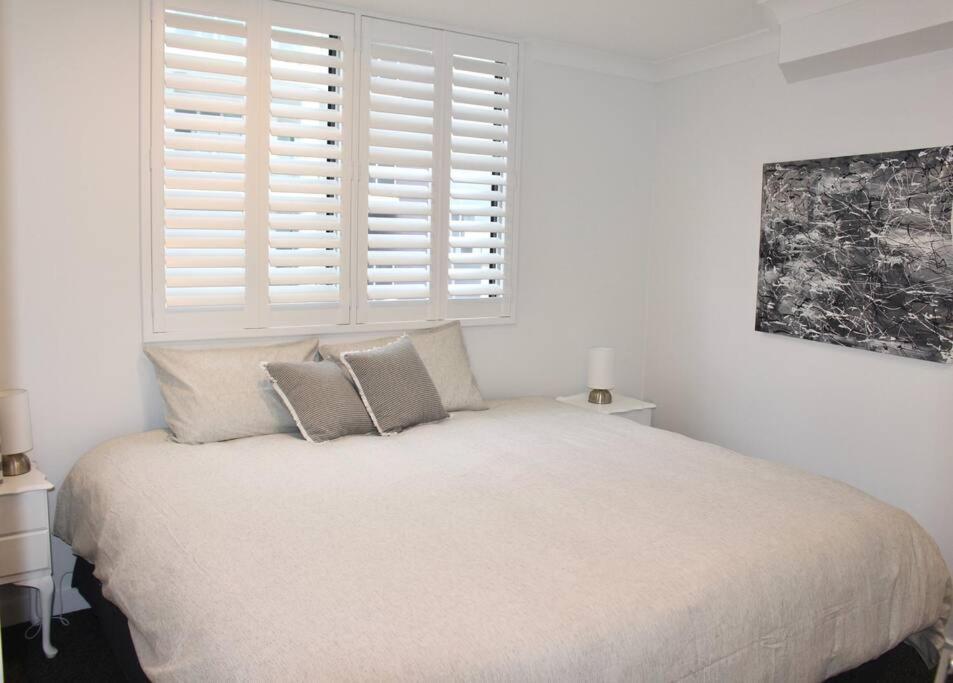 Apartment Lavish 3-bedroom Ocean In *