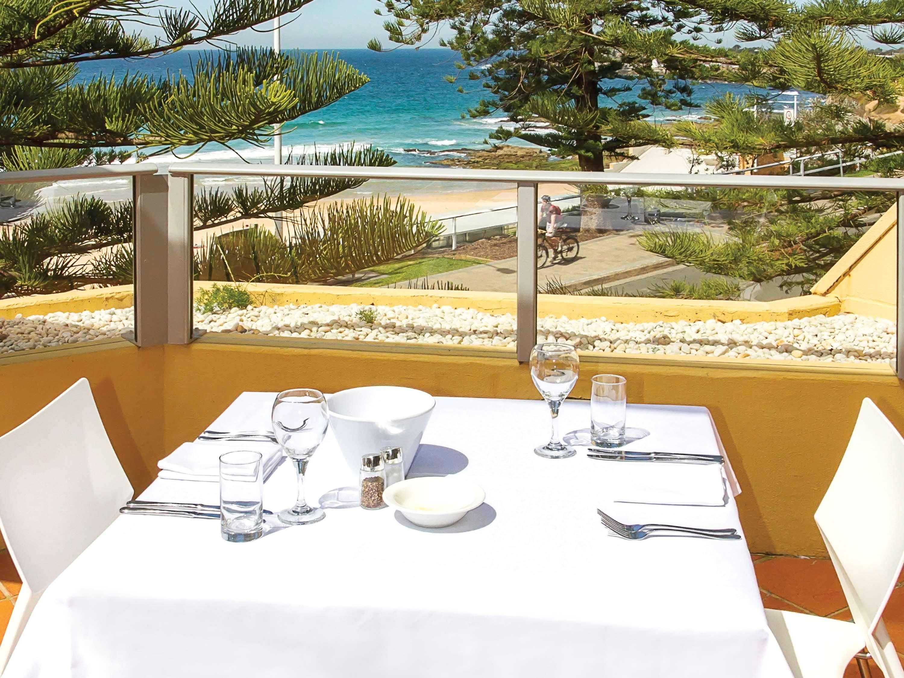 Novotel Northbeach Hotel 4*
