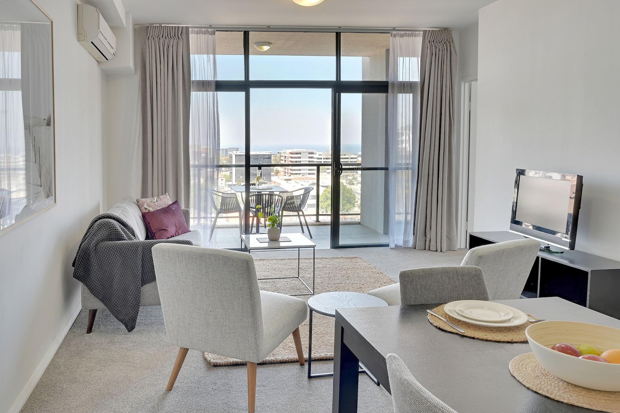 Aparthotel Mantra 4*