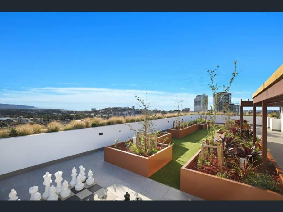 Urban Oasis: Central Apartment Wollongong