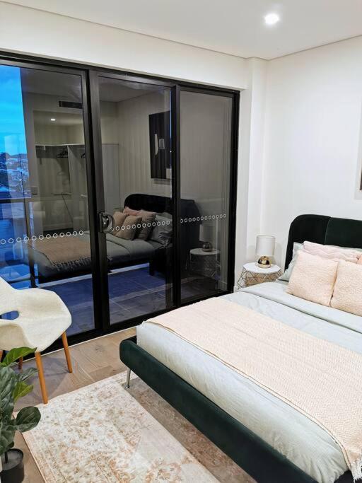 Apartment Urban Oasis: Central Wollongong