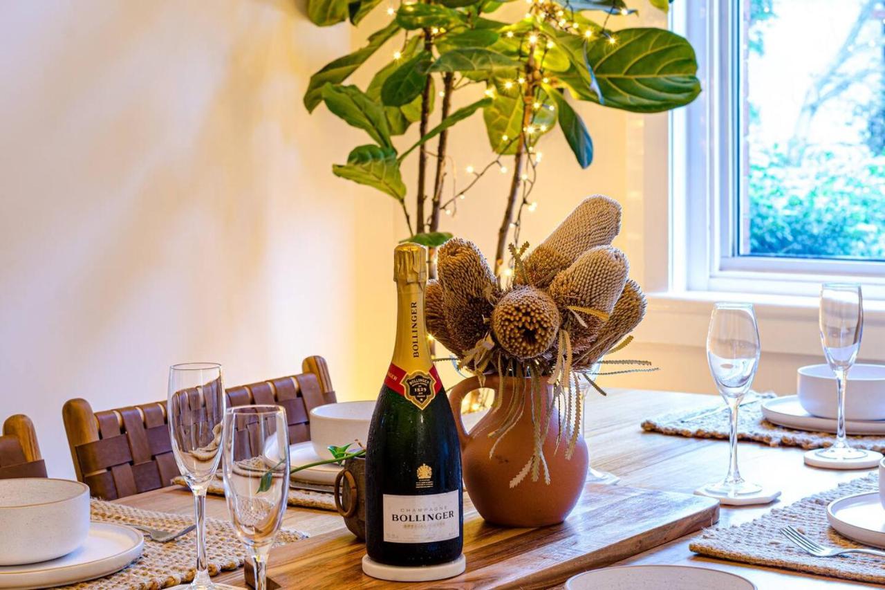 Annie's Escape - Elegant Coastal Style By The Wollongong