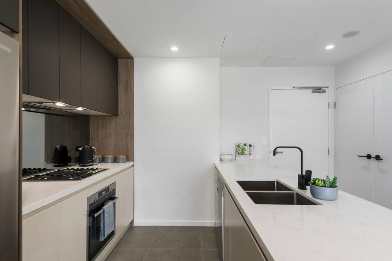 Apartment 'wollongong Inner-city Escape' Bright Urban Oasis *