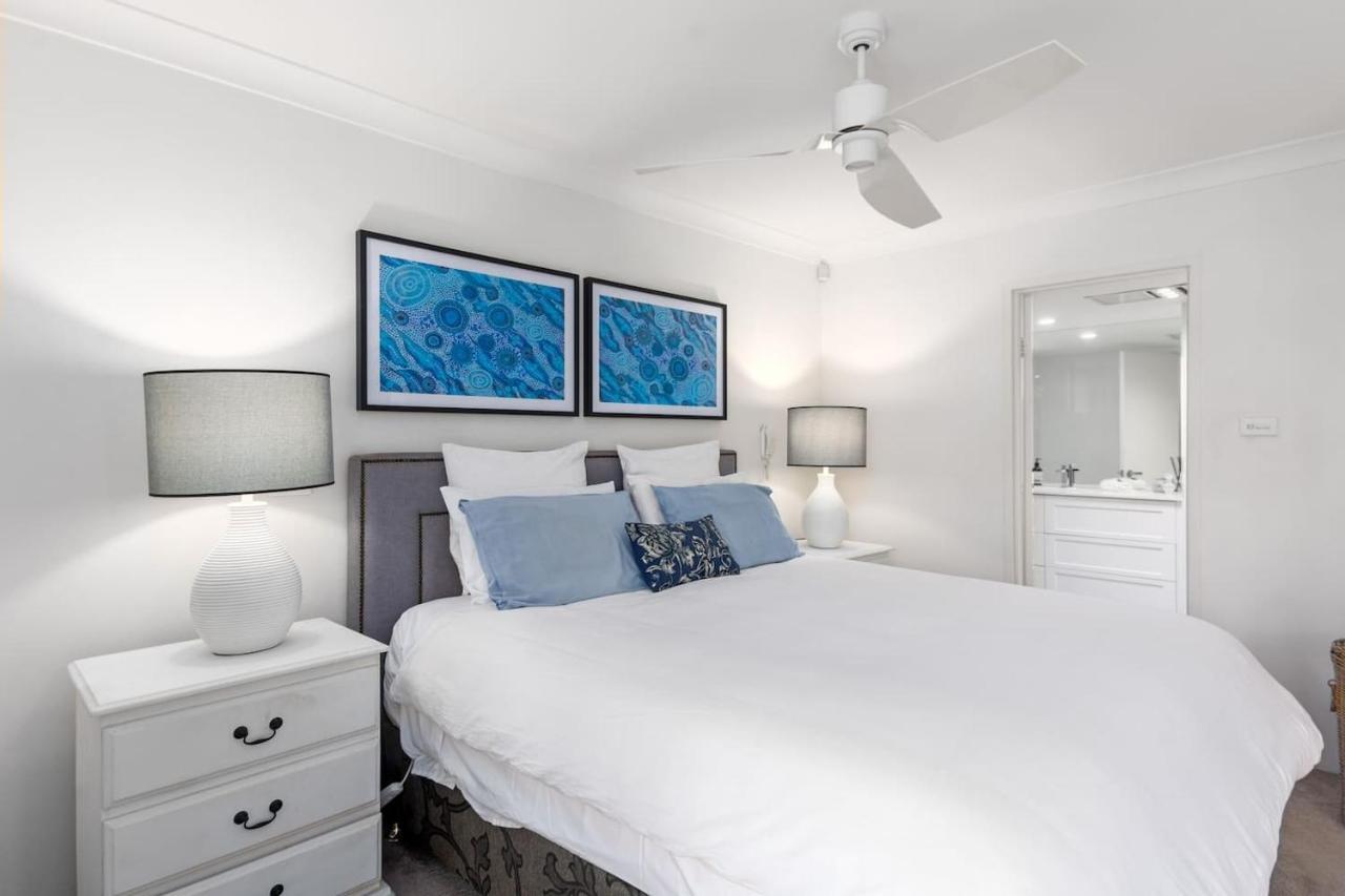 Oceanview Escape - Idyllic Beachfront Dreaming Apartment Wollongong