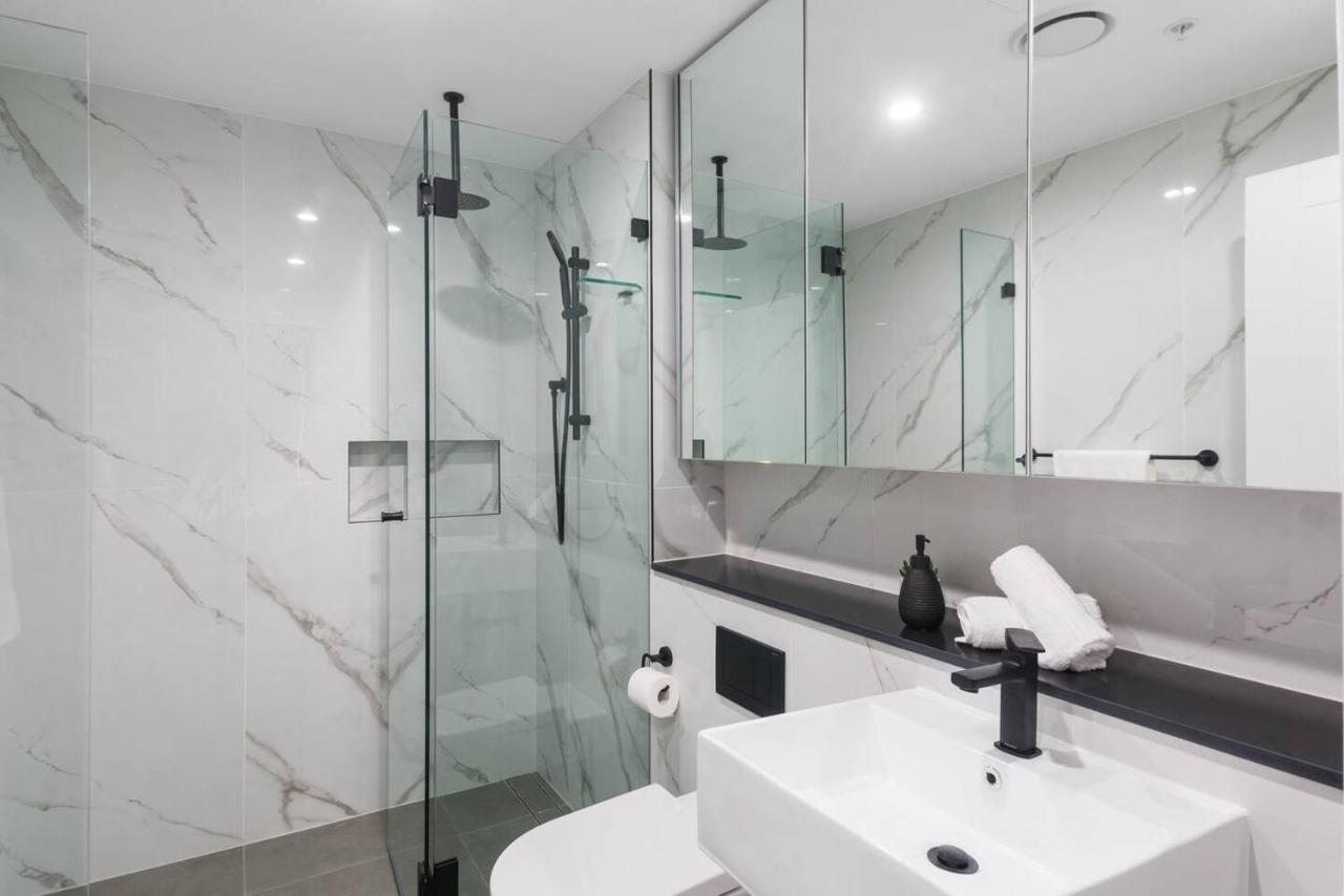 Apartment 'wollongong Inner-city Escape' Bright Urban Oasis