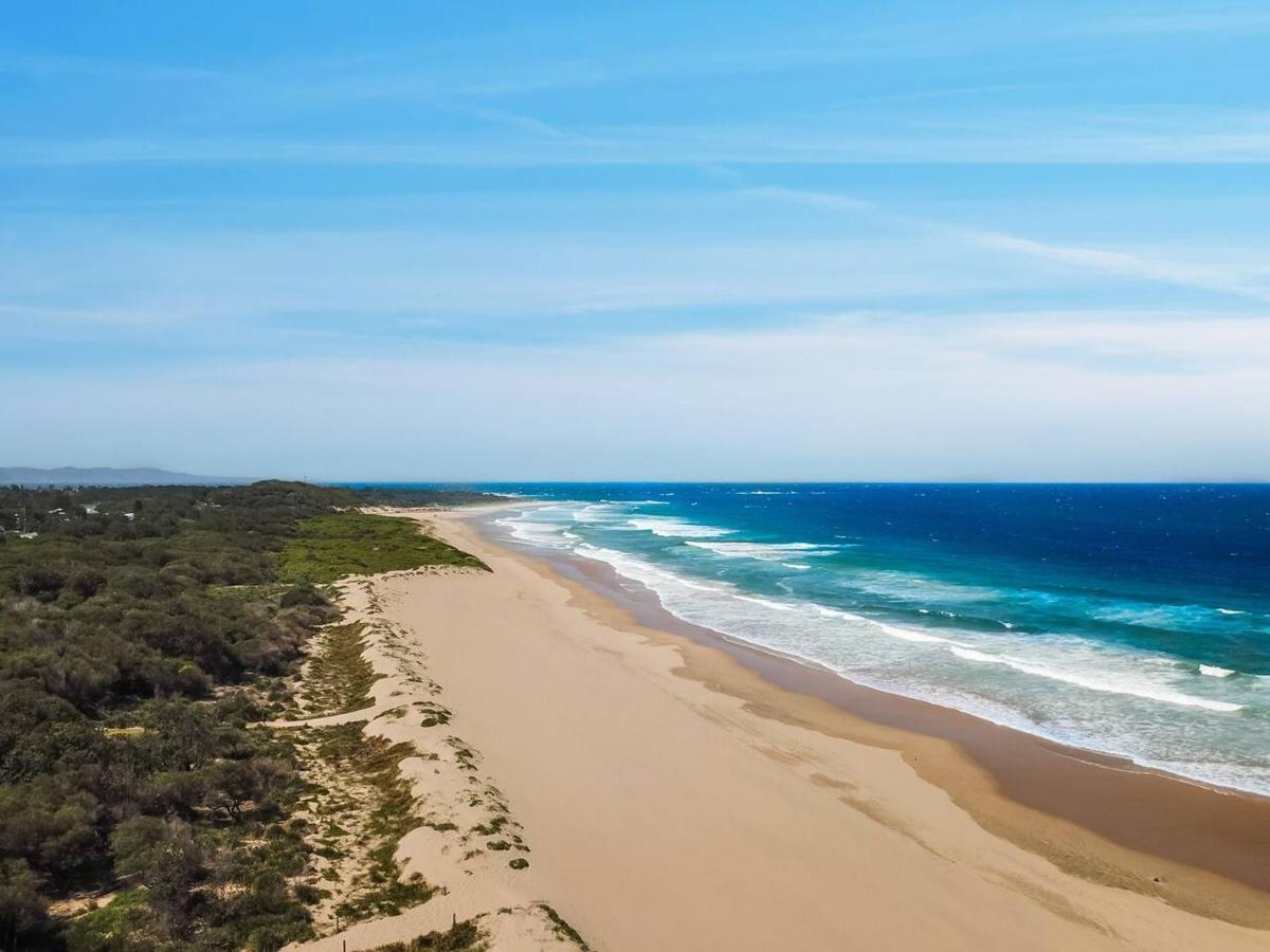 Thalassa Escape - Coastal Chic With Balinese Patio Wollongong