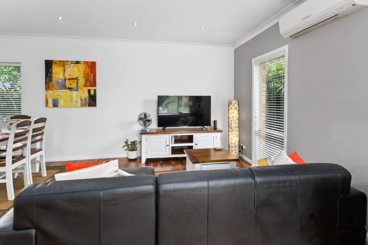 Holiday home Thalassa Escape - Coastal Chic With Balinese Patio *