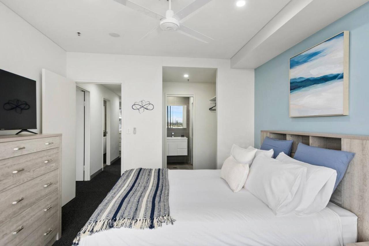 Escape - Waterside Serenity Apartment