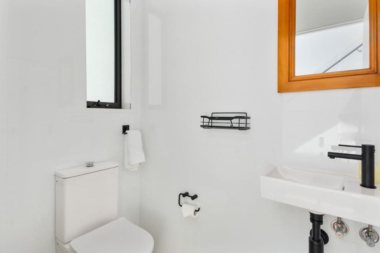 Holiday home Avenue Escape - Contemporary Living At Corrimal *