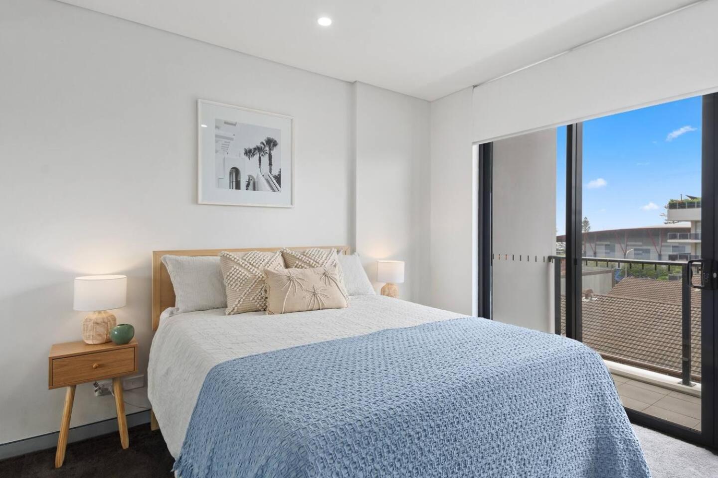 Burelli Escape - Breezy Seaside Charm Apartment