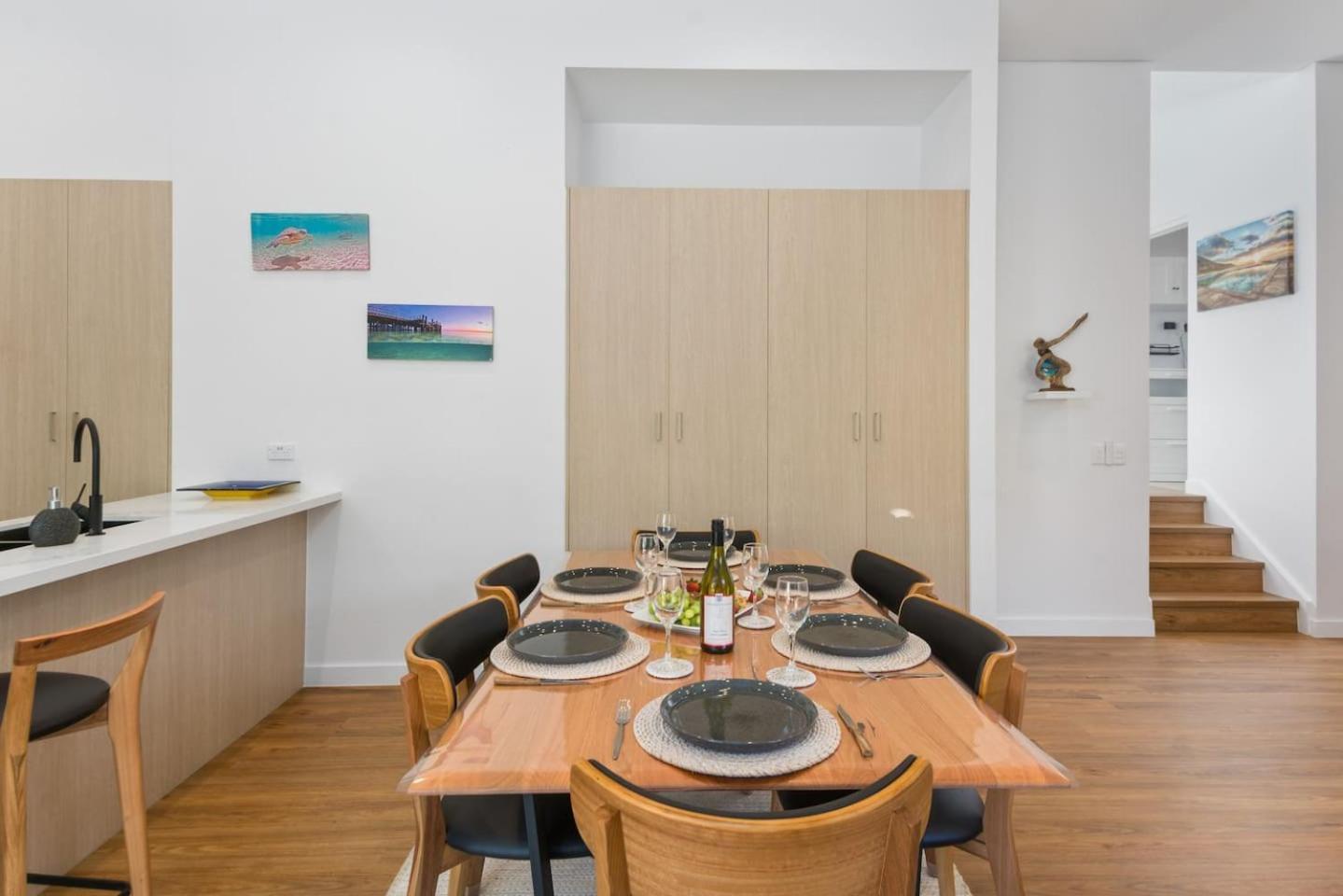 Avenue Escape - Contemporary Living At Corrimal