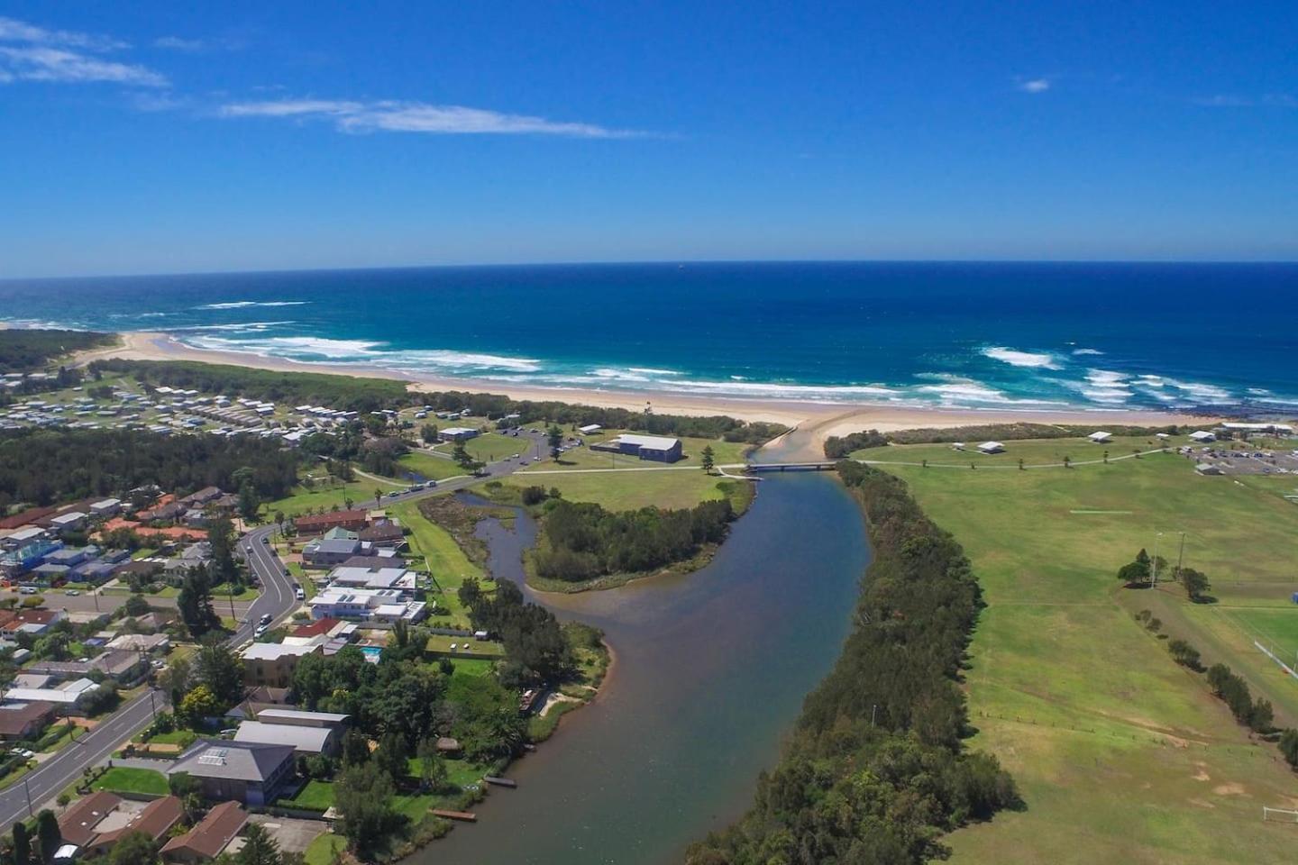 Holiday home Keiraville Poolside Escape - Proximity