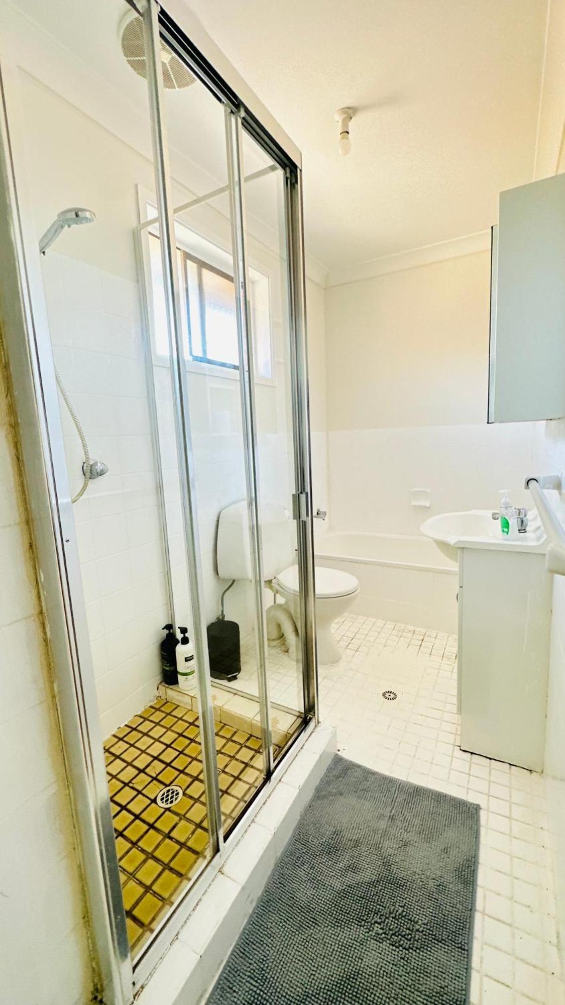 Quiet Family Townhouse In Cbd Wollongong