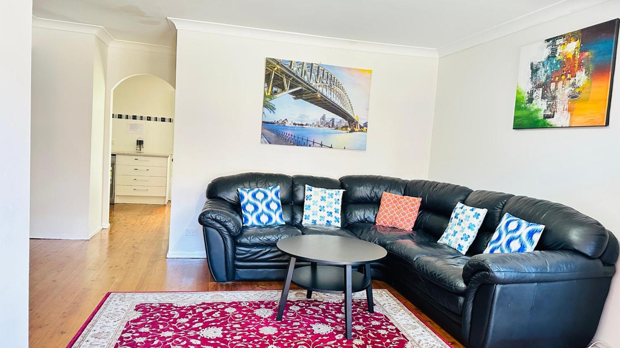 Quiet Family Townhouse In Cbd *