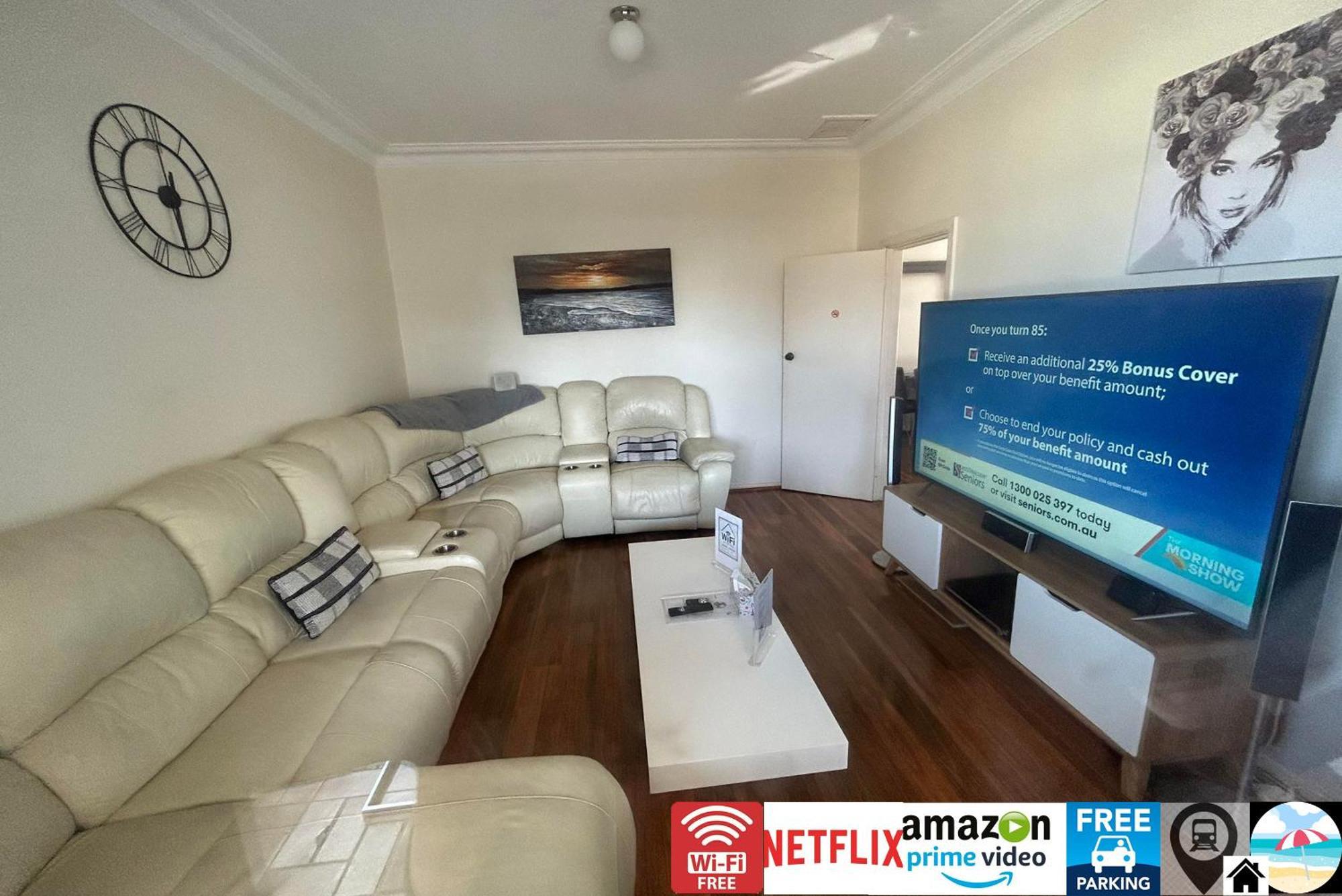 Holiday home Station House With Wi-fi,75 Inch Tv, Netflix,parking,beach Wollongong