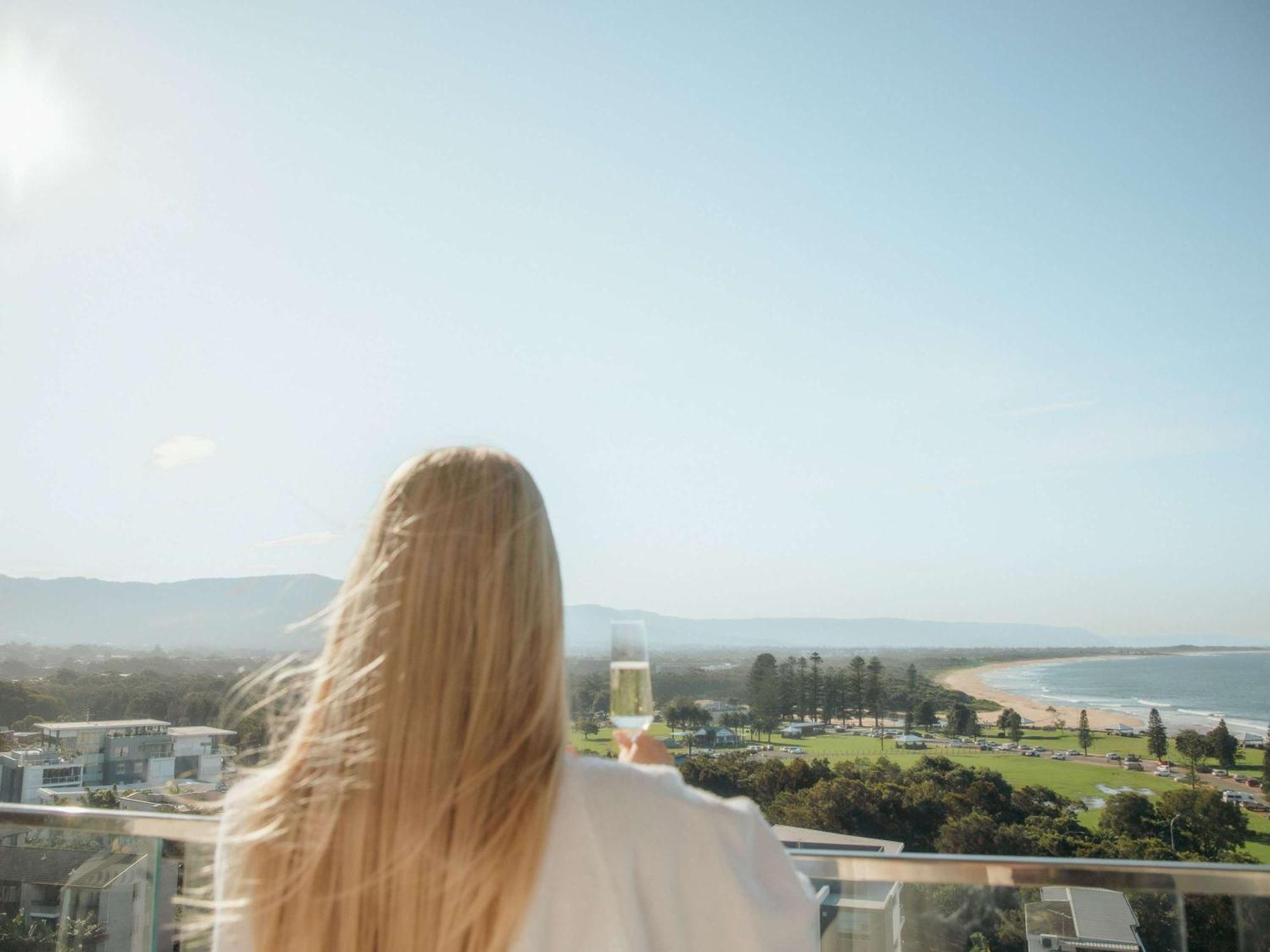 Novotel Northbeach Hotel 4*