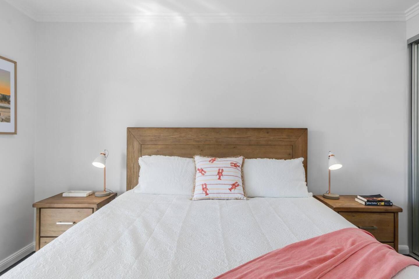 Stadium Escape - A Contemporary Beachside Retreat * Wollongong