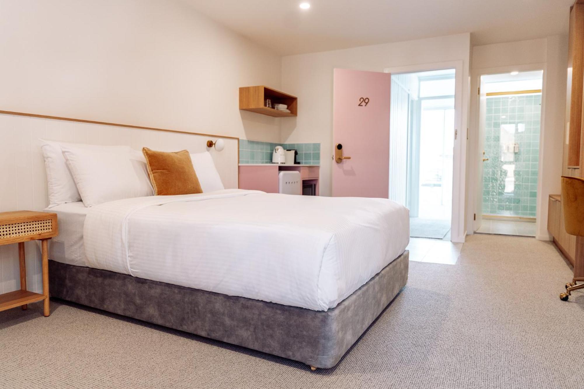 Surfside 22 Motel